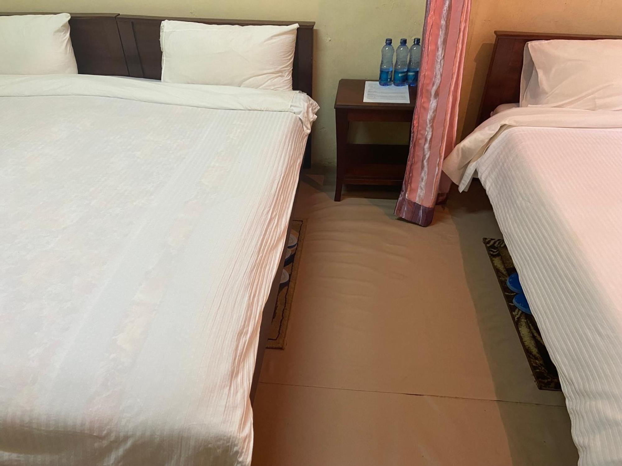 Ranges View Lodge Staycation Kiamuturi ภายนอก รูปภาพ
