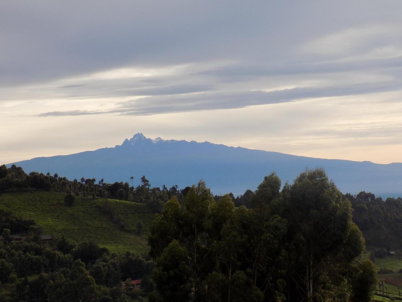 Ranges View Lodge Staycation Kiamuturi ภายนอก รูปภาพ